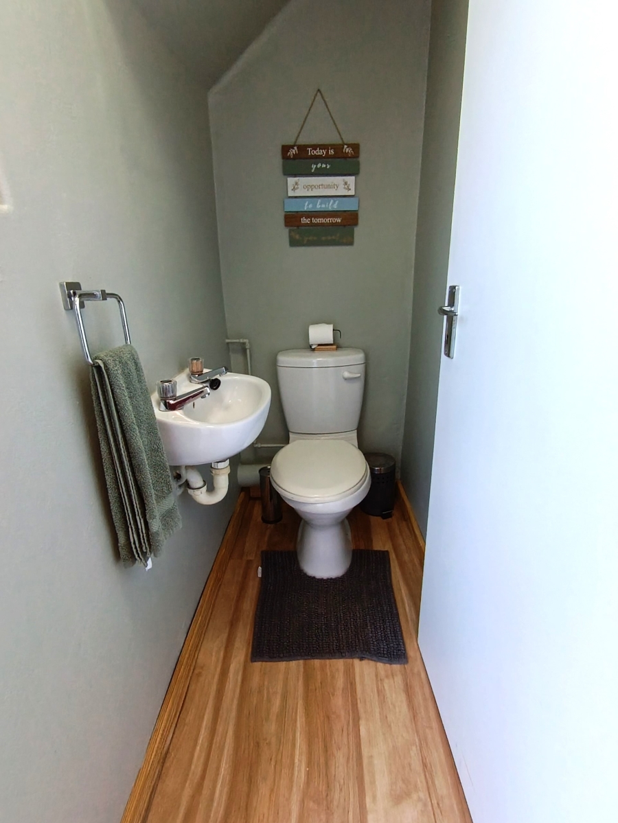 3 Bedroom Property for Sale in Marina Martinique Eastern Cape